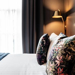 Kamer met een King Size Bed